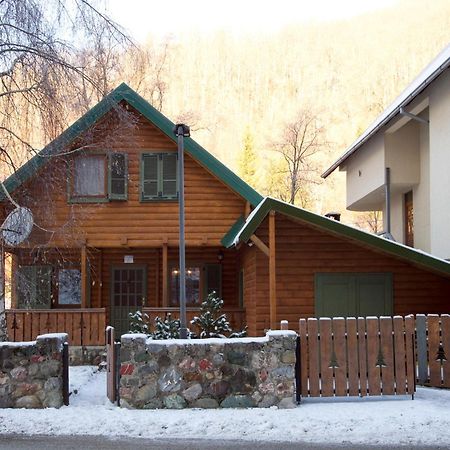 Brvnara Bjelasica Kolašin Buitenkant foto