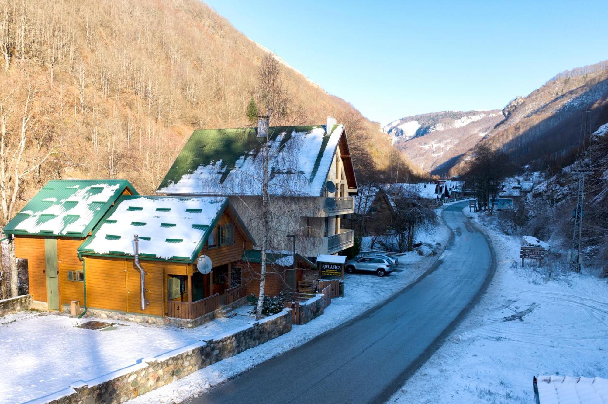 Brvnara Bjelasica Kolašin Buitenkant foto